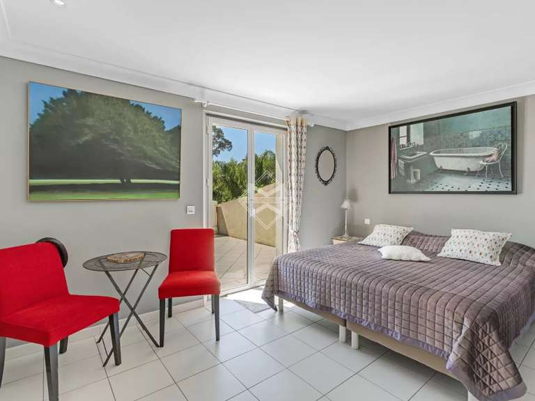 Villa Cavalaire-sur-Mer - 4 chambres - 246m²
