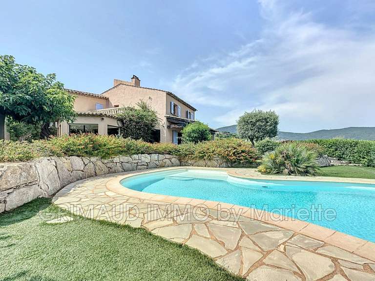 Villa avec Vue sur mer Cavalaire-sur-Mer - 5 chambres - 153m²