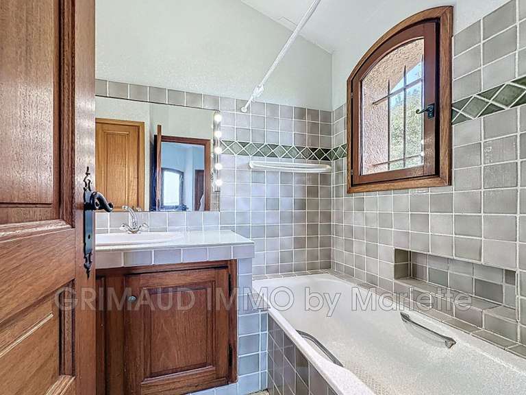 Villa avec Vue sur mer Cavalaire-sur-Mer - 5 chambres - 153m²