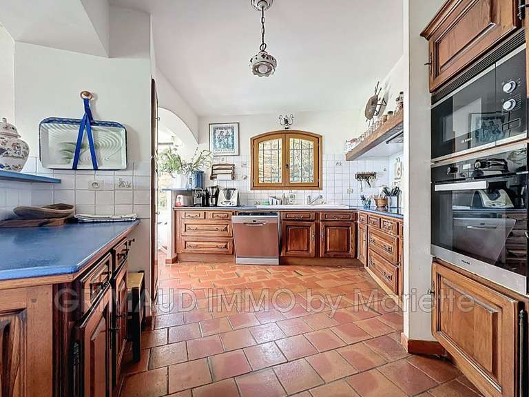 Villa avec Vue sur mer Cavalaire-sur-Mer - 5 chambres - 153m²