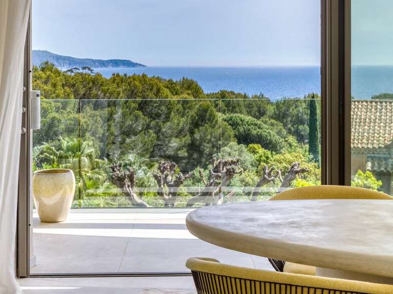 Villa Cavalaire-sur-Mer - 4 chambres - 412m²