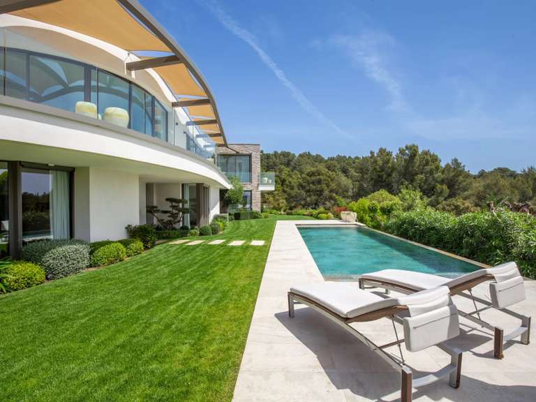 Villa Cavalaire-sur-Mer - 4 chambres - 412m²