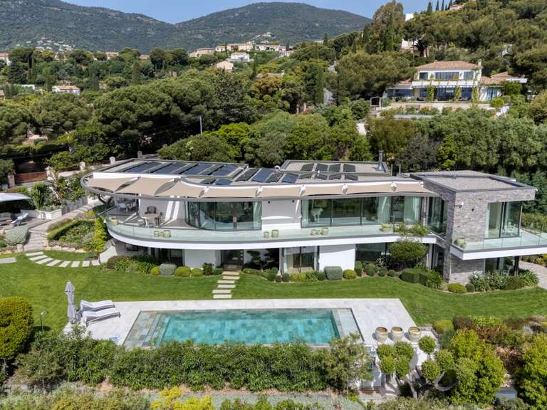 Villa Cavalaire-sur-Mer - 4 chambres - 412m²