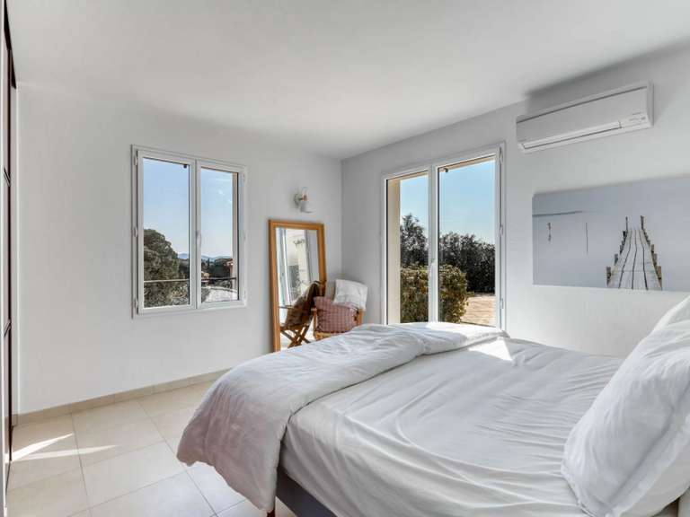 Villa Cavalaire-sur-Mer - 4 chambres - 695m²