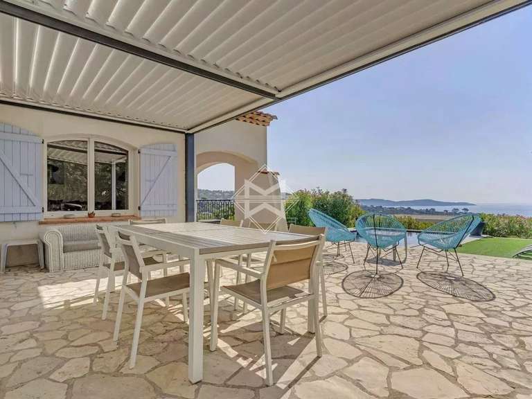Villa avec Vue sur mer Cavalaire-sur-Mer - 4 chambres - 220m²