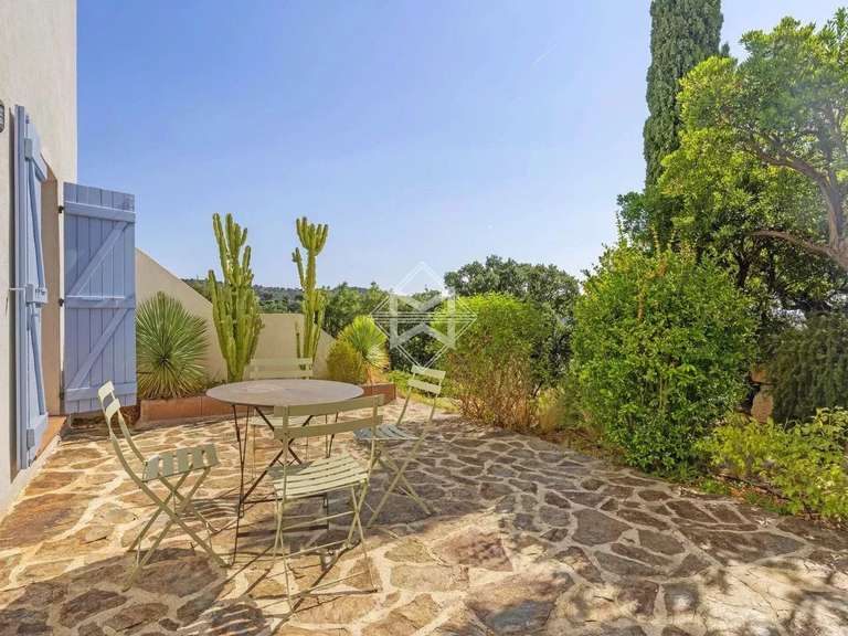 Villa avec Vue sur mer Cavalaire-sur-Mer - 4 chambres - 220m²