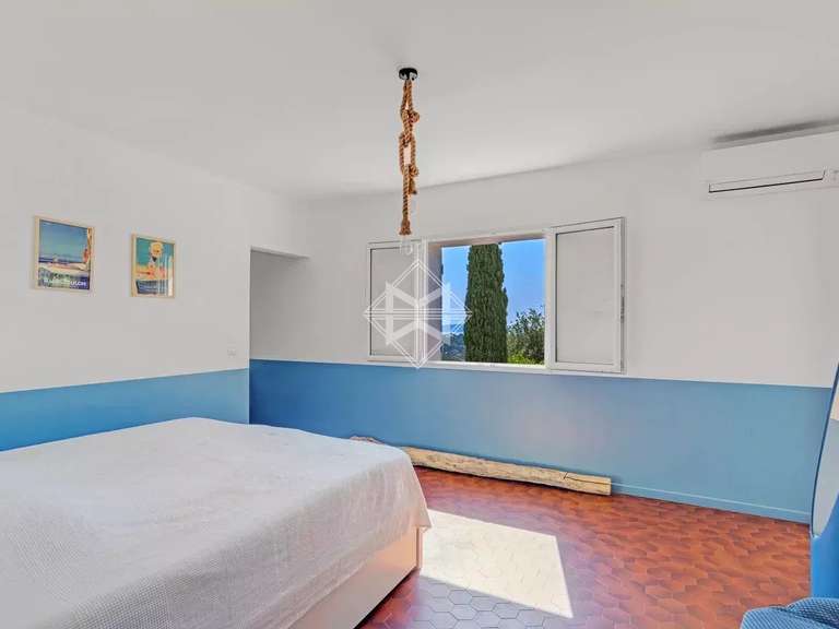 Villa avec Vue sur mer Cavalaire-sur-Mer - 4 chambres - 220m²