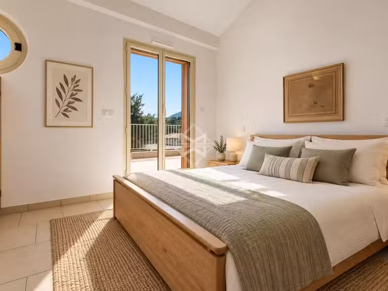 Villa Cavalaire-sur-Mer - 6 chambres - 300m²