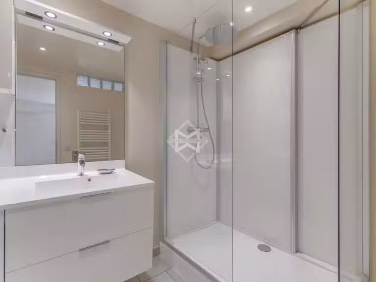 Villa Cavalaire-sur-Mer - 6 chambres - 300m²