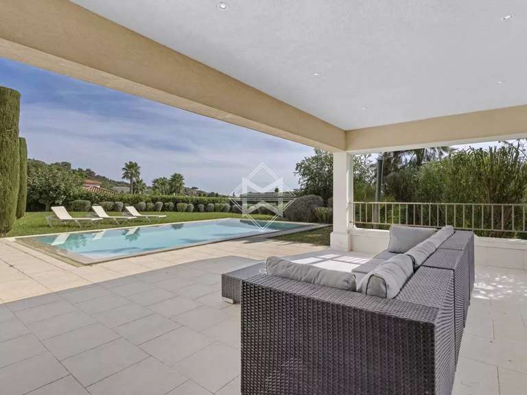 Villa Cavalaire-sur-Mer - 6 chambres - 300m²