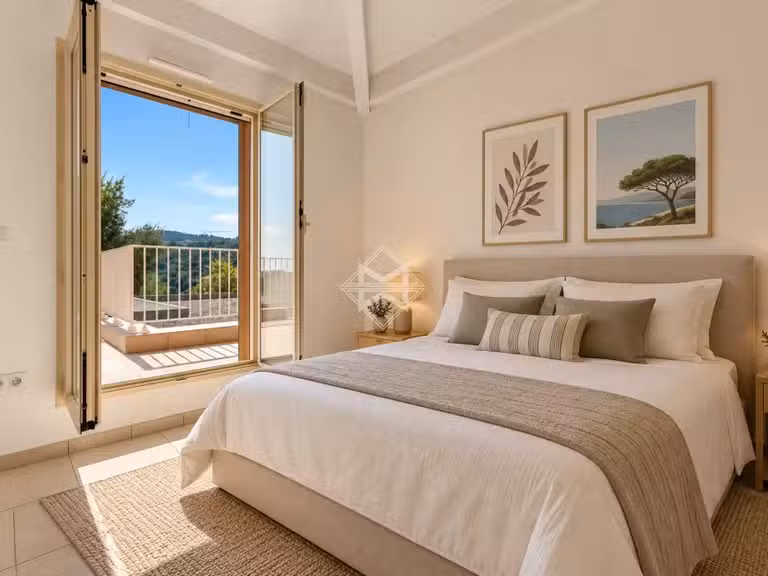 Villa Cavalaire-sur-Mer - 6 chambres - 300m²