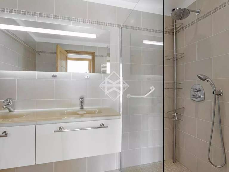 Villa Cavalaire-sur-Mer - 6 chambres - 300m²