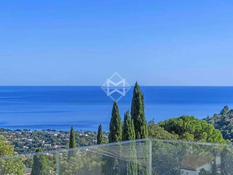 Villa avec Vue sur mer Cavalaire-sur-Mer - 5 chambres - 258m²
