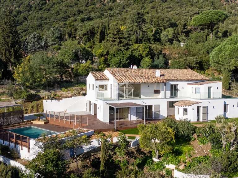 Villa with Sea view Cavalaire-sur-Mer - 5 bedrooms - 258m²