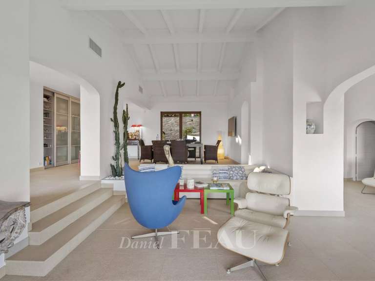 Villa with Sea view Cavalaire-sur-Mer - 5 bedrooms - 200m²