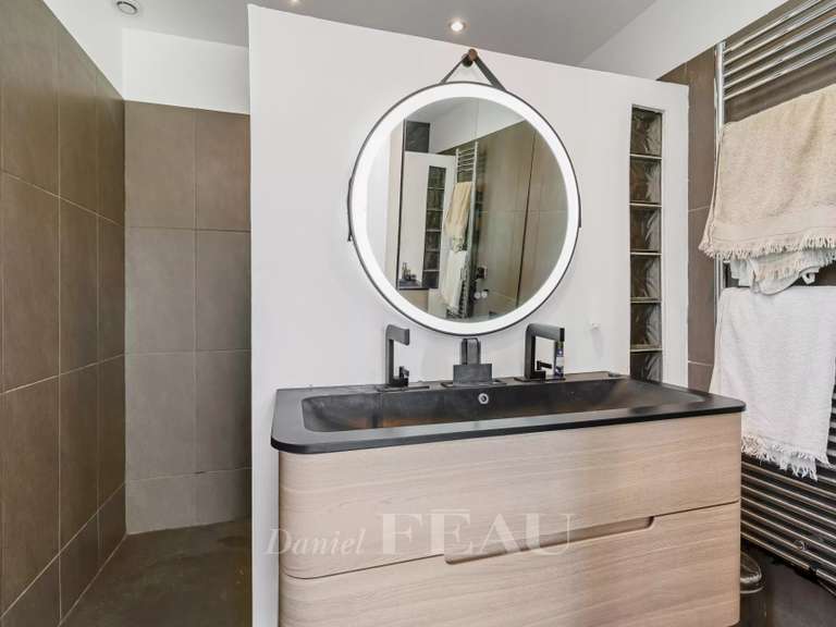 Villa Cavalaire-sur-Mer - 5 bedrooms - 220m²