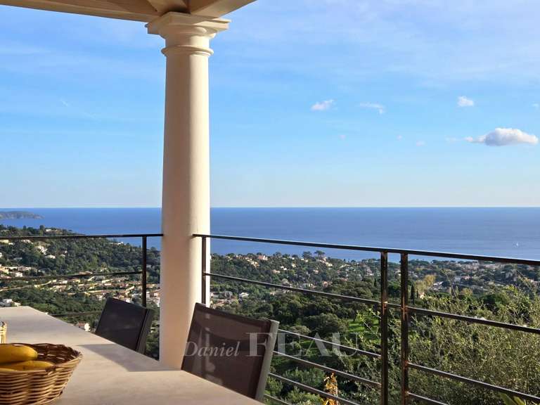 Villa with Sea view Cavalaire-sur-Mer - 4 bedrooms - 235m²