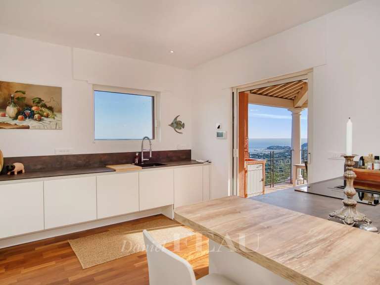 Villa with Sea view Cavalaire-sur-Mer - 4 bedrooms - 235m²