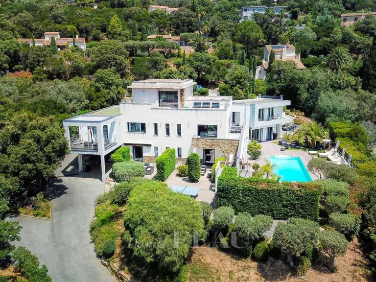 Villa avec Vue sur mer Cavalaire-sur-Mer - 9 chambres - 380m²