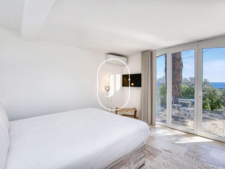 Villa avec Vue sur mer Cavalaire-sur-Mer - 5 chambres - 160m²