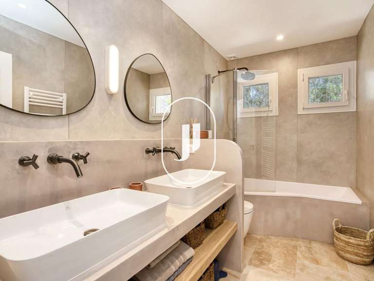 Villa avec Vue sur mer Cavalaire-sur-Mer - 5 chambres - 160m²