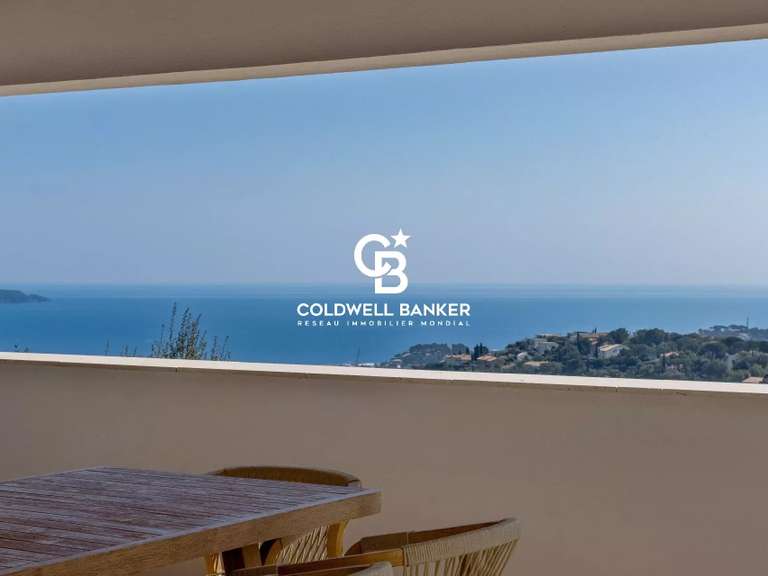 Villa Cavalaire-sur-Mer - 6 chambres - 291m²