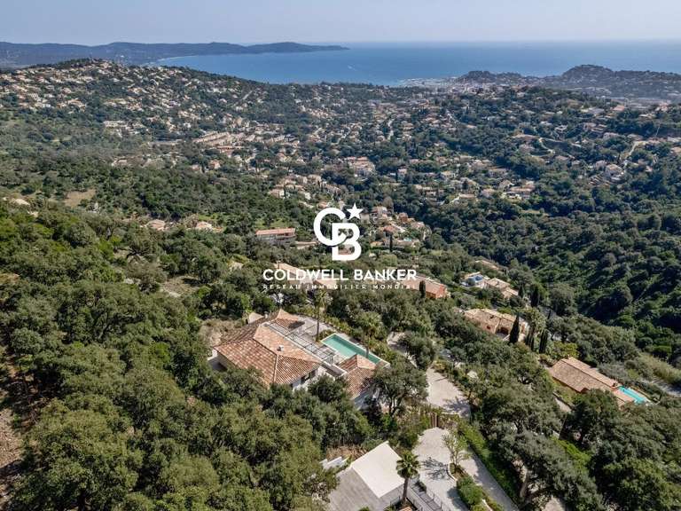 Villa Cavalaire-sur-Mer - 6 chambres - 291m²