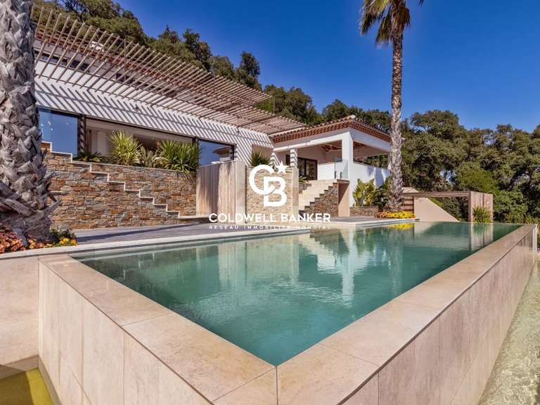 Villa Cavalaire-sur-Mer - 6 chambres - 291m²