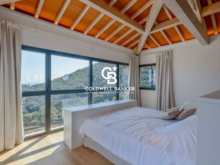 Villa Cavalaire-sur-Mer - 6 chambres - 291m²