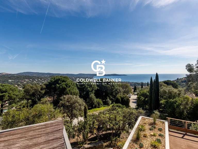 Villa with Sea view Cavalaire-sur-Mer - 5 bedrooms - 275m²