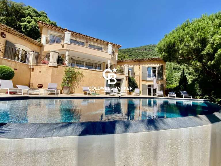 Villa with Sea view Cavalaire-sur-Mer - 8 bedrooms - 400m²