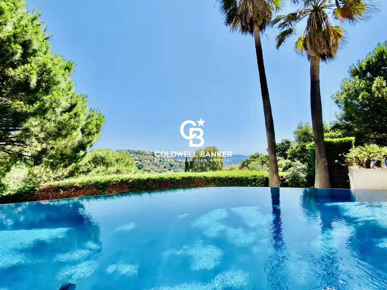 Villa with Sea view Cavalaire-sur-Mer - 8 bedrooms - 400m²