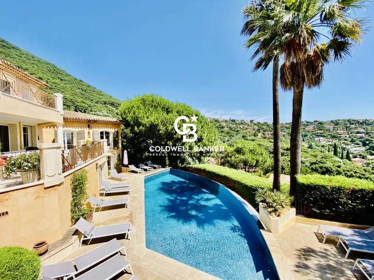 Villa avec Vue sur mer Cavalaire-sur-Mer - 8 chambres - 400m²