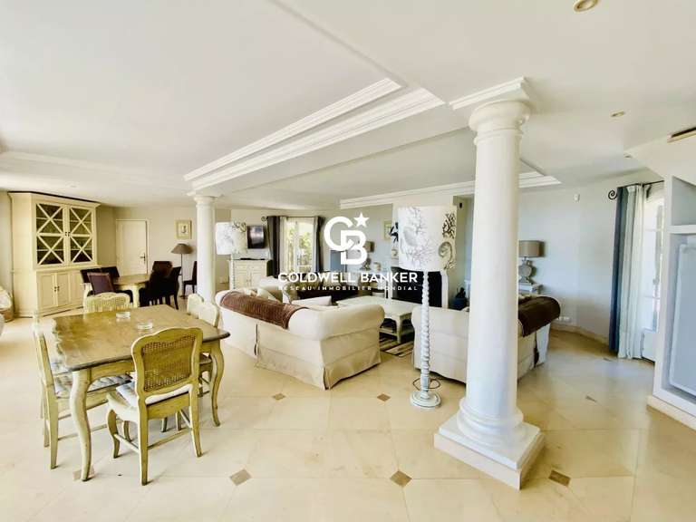 Villa avec Vue sur mer Cavalaire-sur-Mer - 8 chambres - 400m²