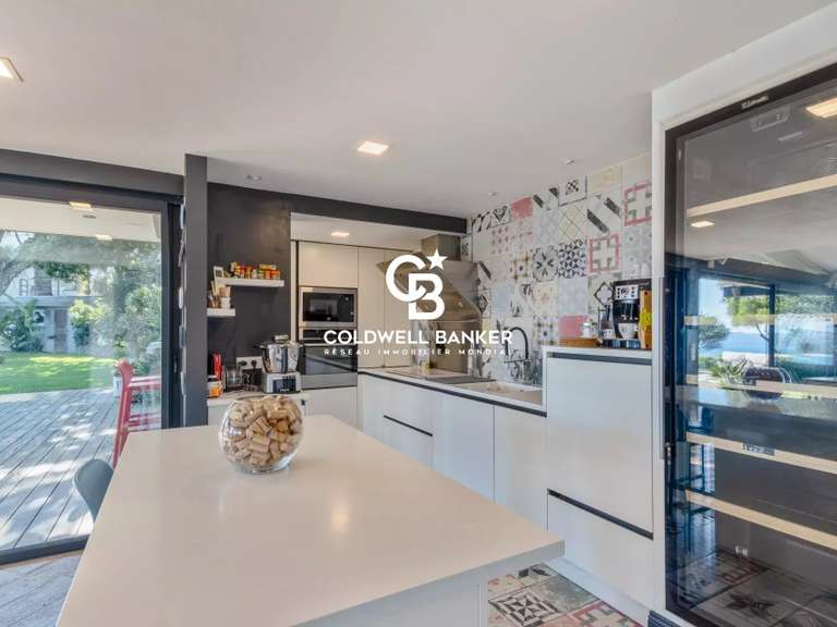 Villa avec Vue sur mer Cavalaire-sur-Mer - 7 chambres - 316m²