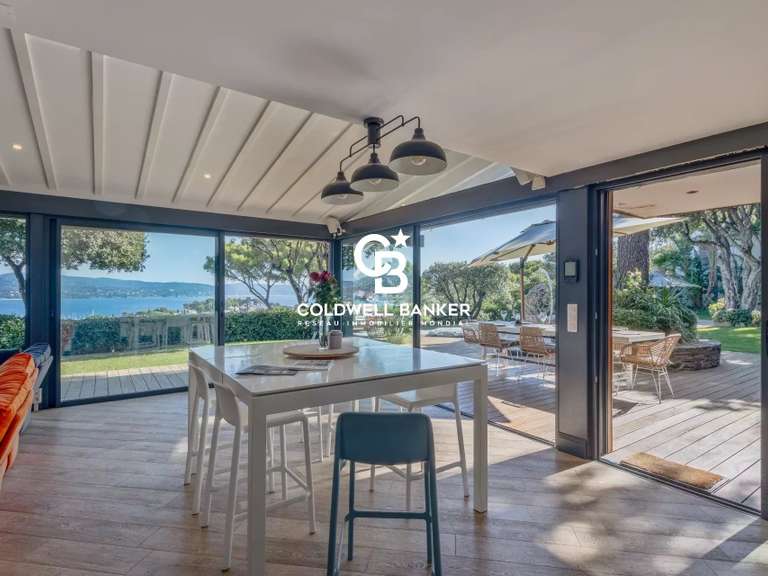 Villa avec Vue sur mer Cavalaire-sur-Mer - 7 chambres - 316m²