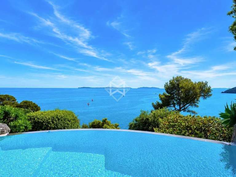 Villa avec Vue sur mer Cavalaire-sur-Mer - 5 chambres - 120m²