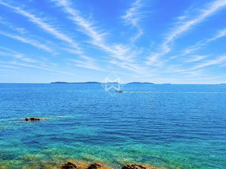 Villa avec Vue sur mer Cavalaire-sur-Mer - 5 chambres - 120m²