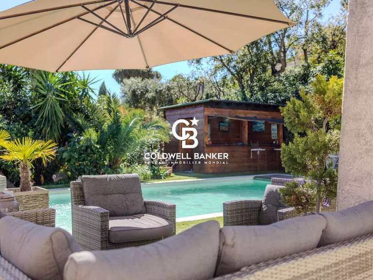 Villa Cavalaire-sur-Mer - 190m²