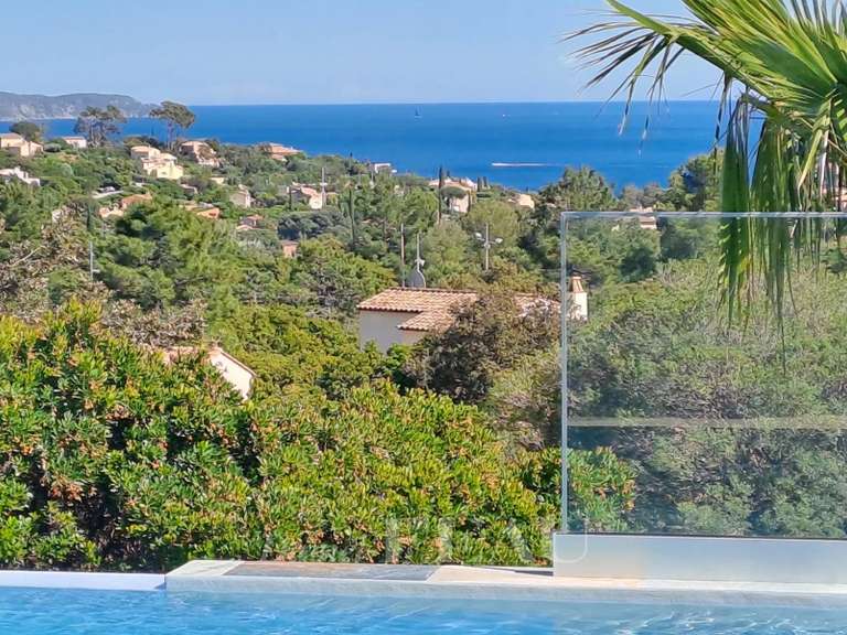 Villa avec Vue sur mer Cavalaire-sur-Mer - 5 chambres - 241m²
