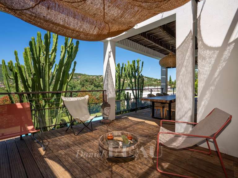 Villa Cavalaire-sur-Mer - 5 chambres - 220m²