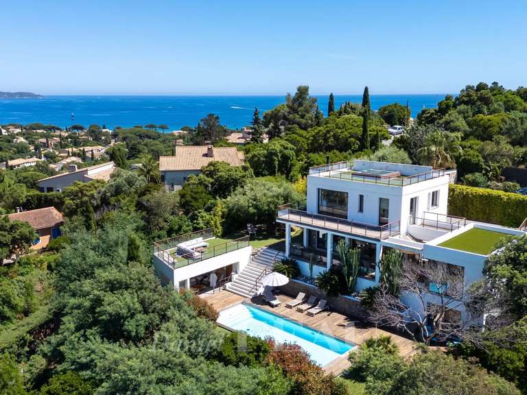 Villa Cavalaire-sur-Mer - 5 chambres - 220m²