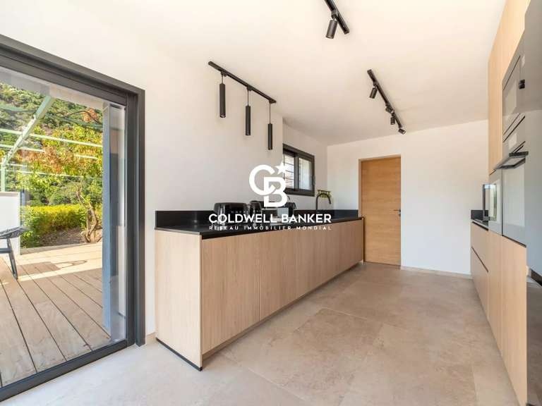 Villa avec Vue sur mer Cavalaire-sur-Mer - 5 chambres - 222m²