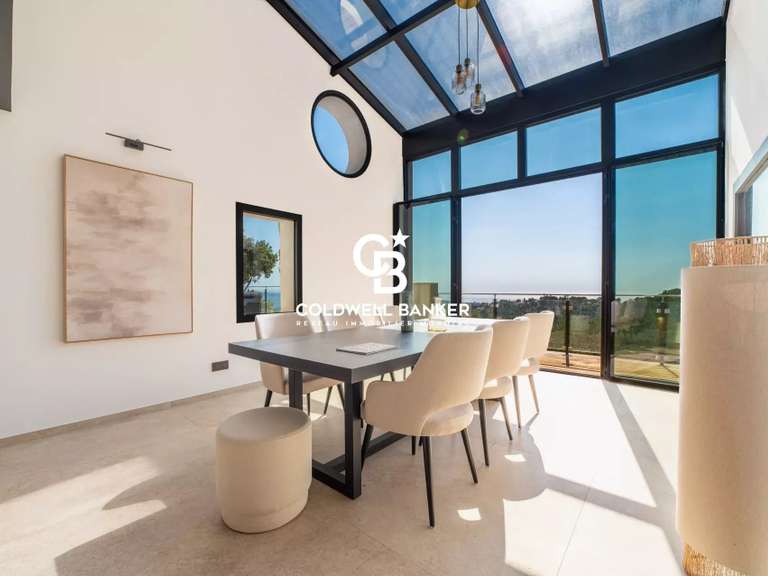 Villa avec Vue sur mer Cavalaire-sur-Mer - 5 chambres - 222m²