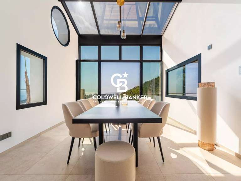 Villa avec Vue sur mer Cavalaire-sur-Mer - 5 chambres - 222m²