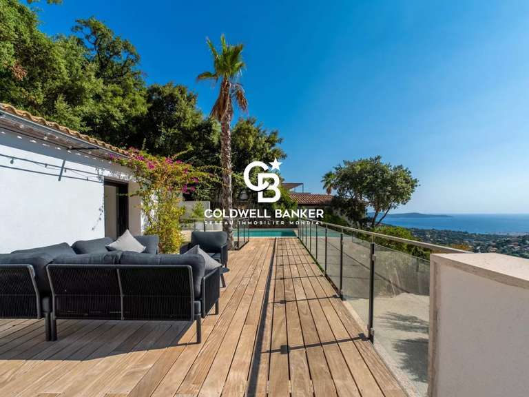 Villa avec Vue sur mer Cavalaire-sur-Mer - 5 chambres - 222m²