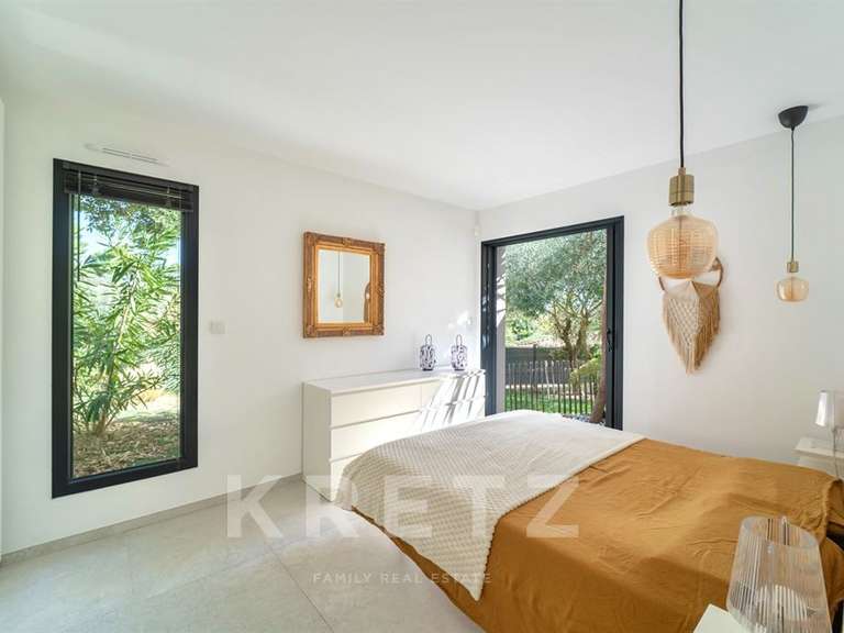 Maison Caveirac - 4 chambres - 160m²