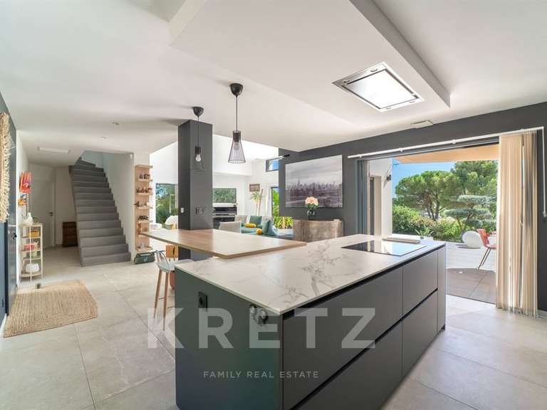 Maison Caveirac - 4 chambres - 160m²