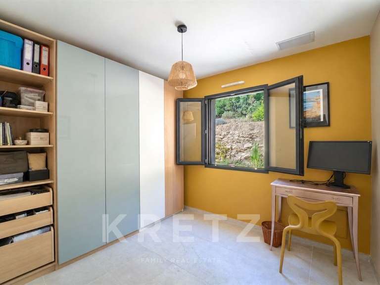 Maison Caveirac - 4 chambres - 160m²