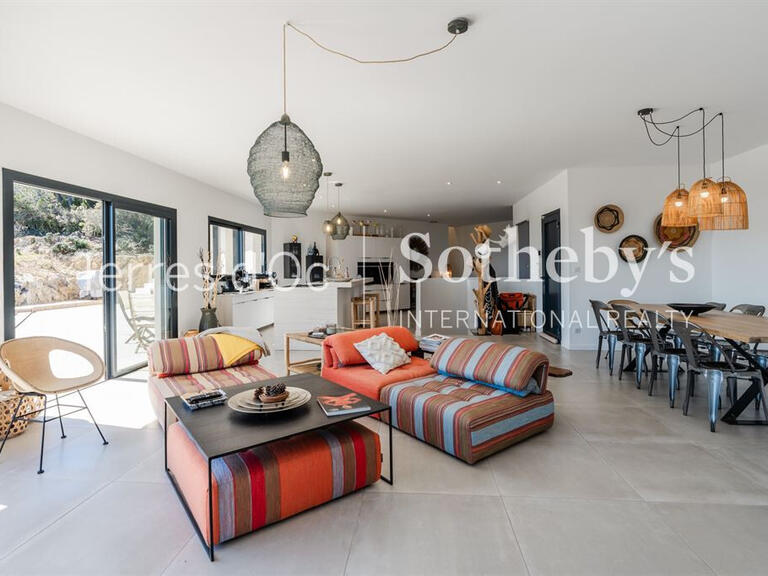 House Caves - 4 bedrooms - 165m²